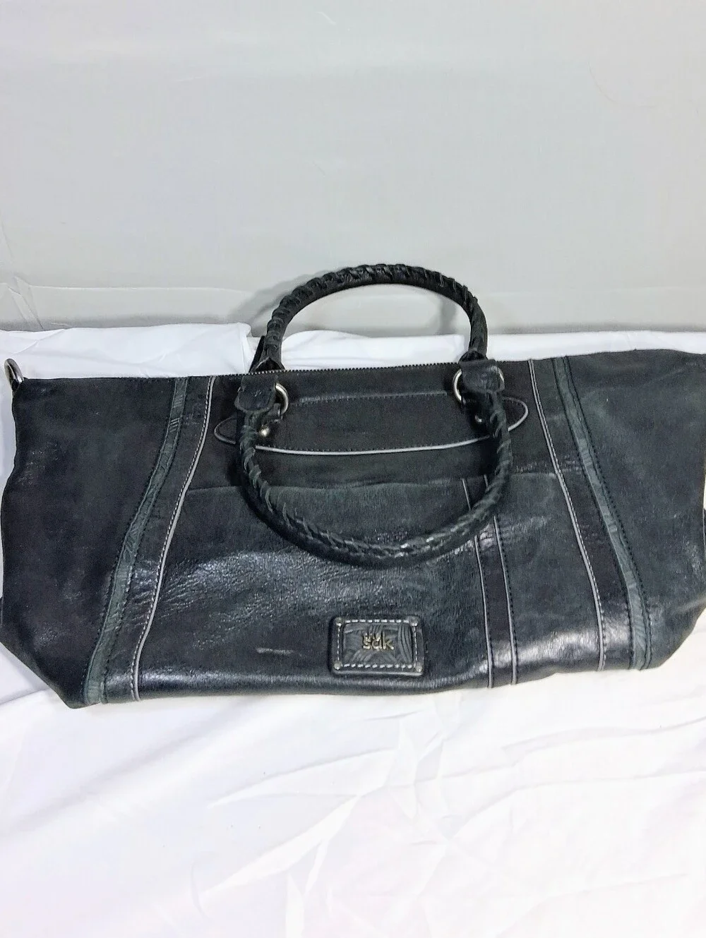 The Sak Genune Black Leather Braided Handles Hobo Interior Zipper Closure Purse